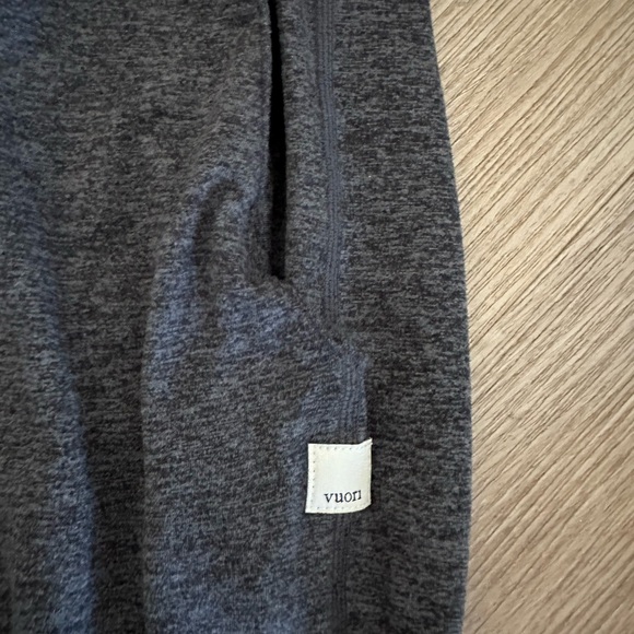 Dark Heather Grey Vuori joggers - Picture 2 of 3